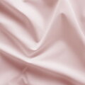 Jednofarebné makosaténové obliečky ružovej farby SHELL z prémiovej 100% bavlny.