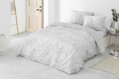 Luxusné biele makosaténové obliečky Cannes biela s jemnou rastlinnou potlačou, príjemné, priedušné a odolné. Set 2×70×90cm a 2×140×200cm.