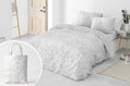 Luxusné biele makosaténové obliečky Cannes biela s jemnou rastlinnou potlačou, príjemné, priedušné a odolné. Set 2×70×90cm a 2×140×200cm.
