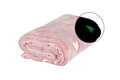 Svietiaca deka z mikroflanelu so schopnosťou svietiť s motívom romantických sŕdc ružovej farby.