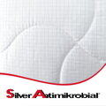 Certifikovaný vankúš Silver Antimikrobial so zatkanými vláknami striebra, ktoré účinne zabraňujú prítomnosti mikroorganizmov., vhodný pre alergikov.Certifikovaný vankúš Silver Antimikrobial so zatkanými vláknami striebra, ktoré účinne zabraňujú prítomnost