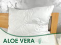 Stredne hrejivý paplón a vankúš Aloe Vera White. Antialergický set paplóna a vankúša pre Váš zdravý spánok. Vyrobené v Áčko Ružomberok.