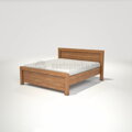 Robustná masívny posteľ z jadrového buka vo farbe teak  z pravého dreva v rozmere 180 x 200 cm.
