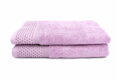 Objavte prémiový set uterákov LUNA z česanej bavlny s vysokou gramážou 600g/m². Jemný vzor, elegantná bordúra a dokonalá savosť. Osuška + uterák v svetlo fialovej farbe.