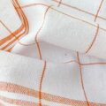 Kvalitná bavlnená utierka ANITA Orange v bielo-oranžovom károvanom prevedení. 