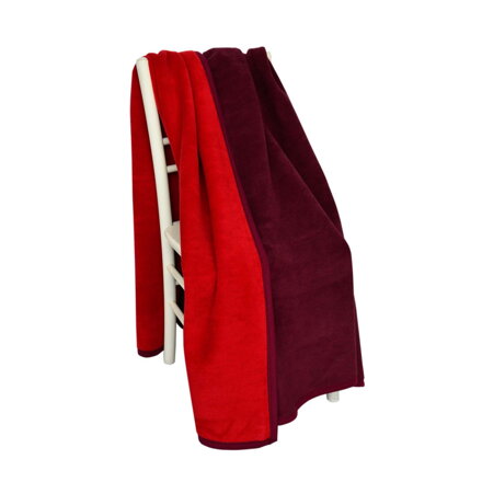Hrejivá deka DARJA Red Bordo