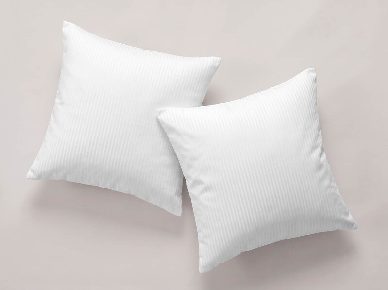 2 set damaškových obliečok na vankúš DANUBE White