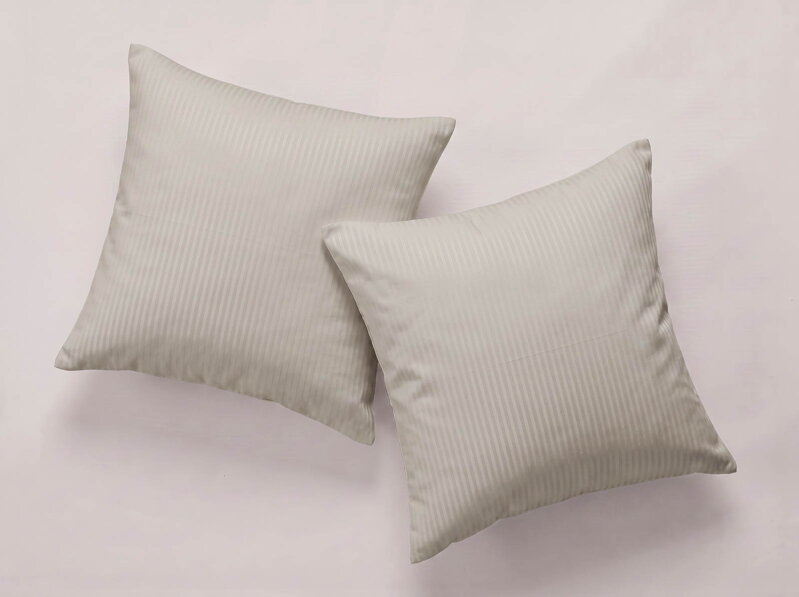 2 set damaškových obliečok na vankúš DANUBE Taupe